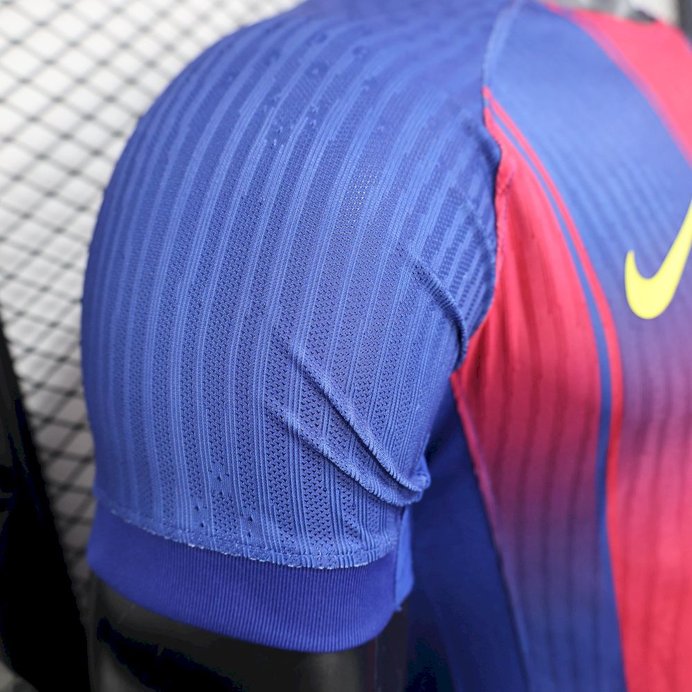 Barcelona Home Shirt 25/26 - Men's Player