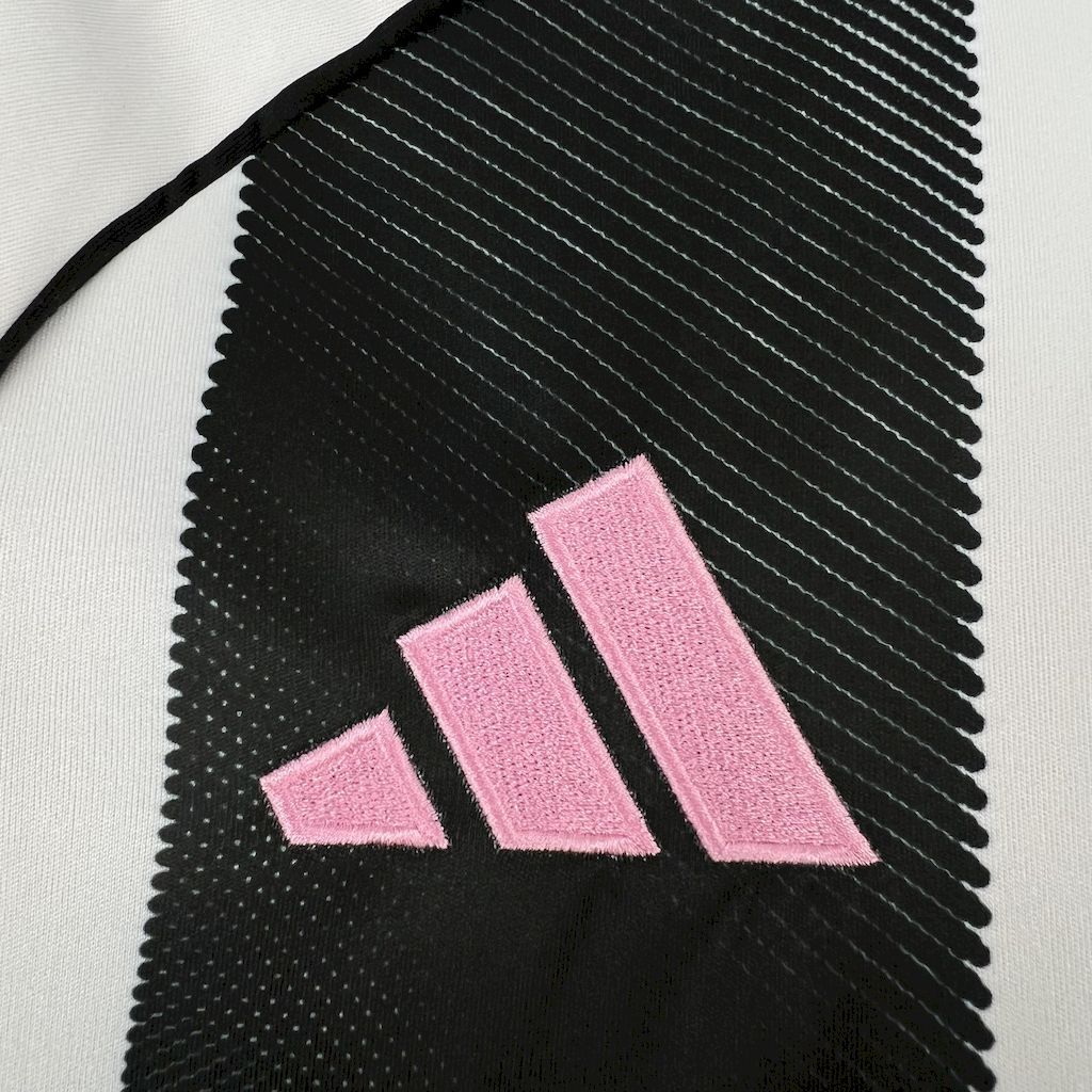 Juventus Home Shirt 25/26 - Men's Fan Shirt Black and White