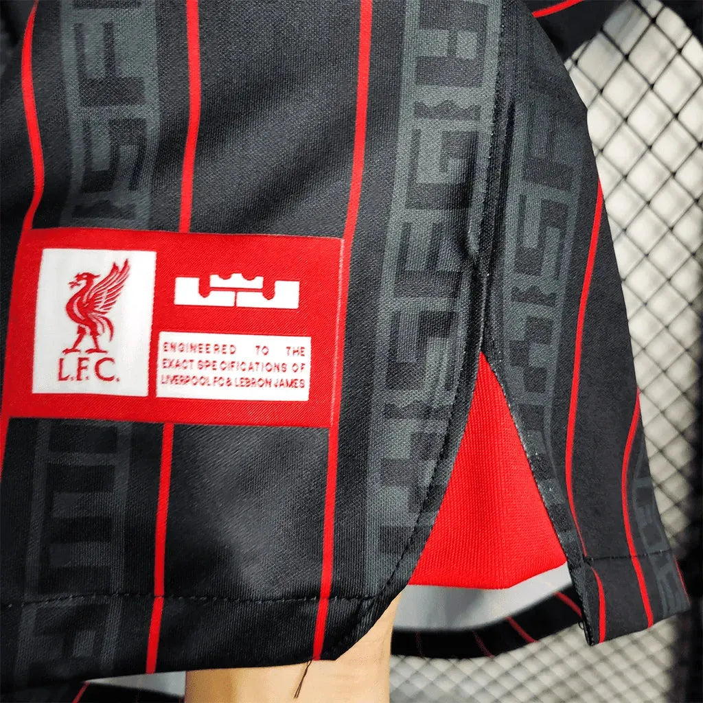Camisa Liverpool x Lebron James 23/24 - Torcedor Masculina - Netmantos