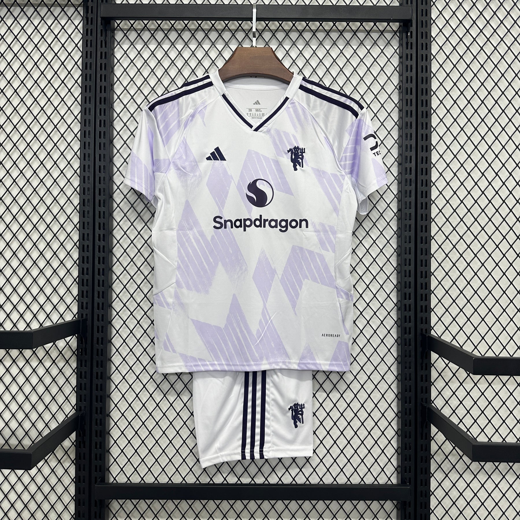 Manchester United Away Shirt 25/26 - Kids Fan White and Purple