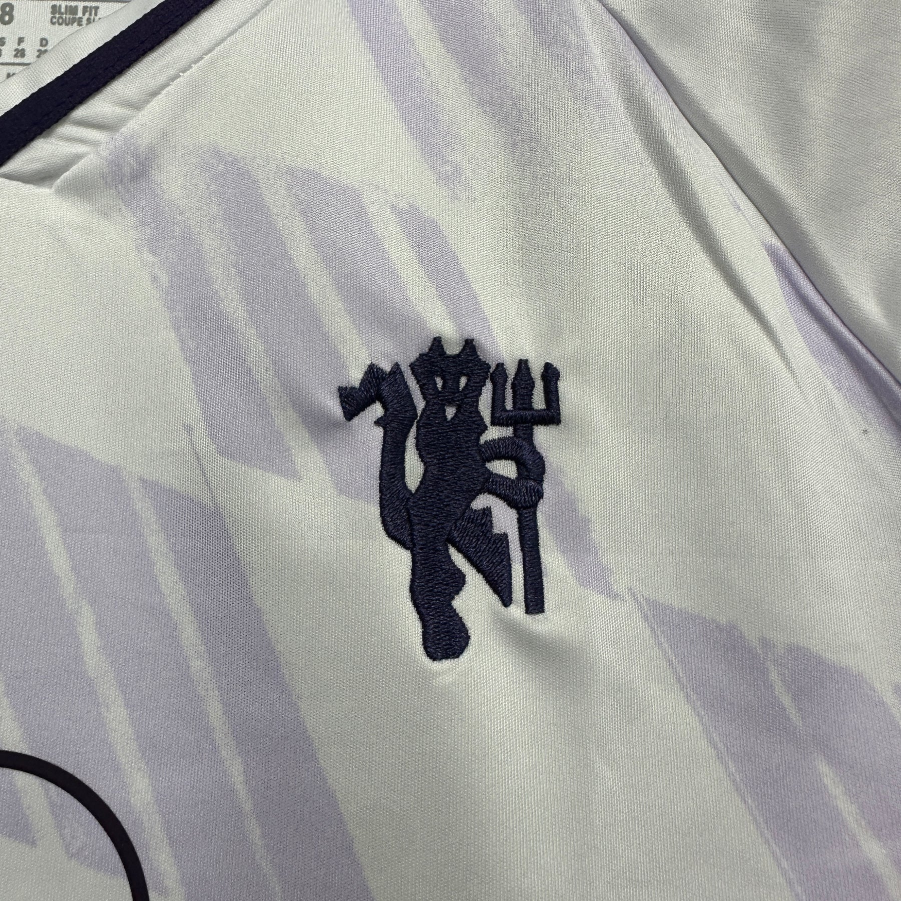 Manchester United Away Shirt 25/26 - Kids Fan White and Purple
