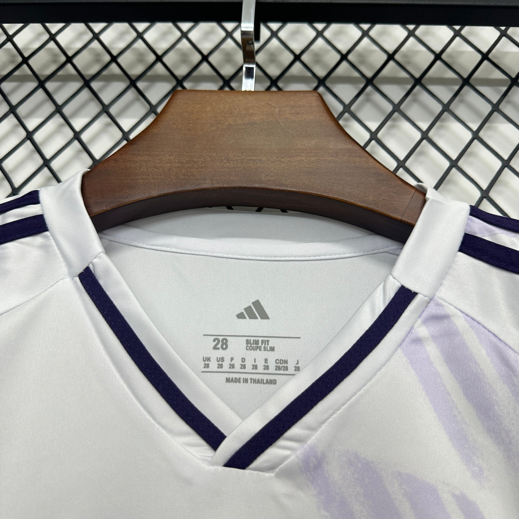 Manchester United Away Shirt 25/26 - Kids Fan White and Purple