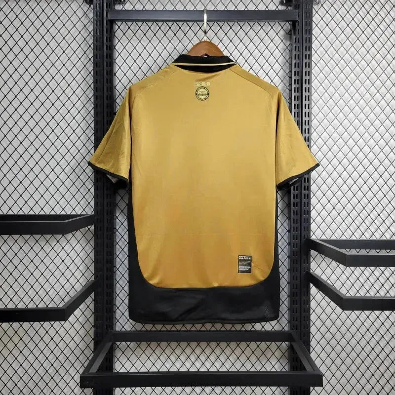 Camisa Manchester United Retrô Edição 100 Anos 01/02 - Torcedor Masculina Branco, Preto e Dourado - Dupla Face - Netmantos