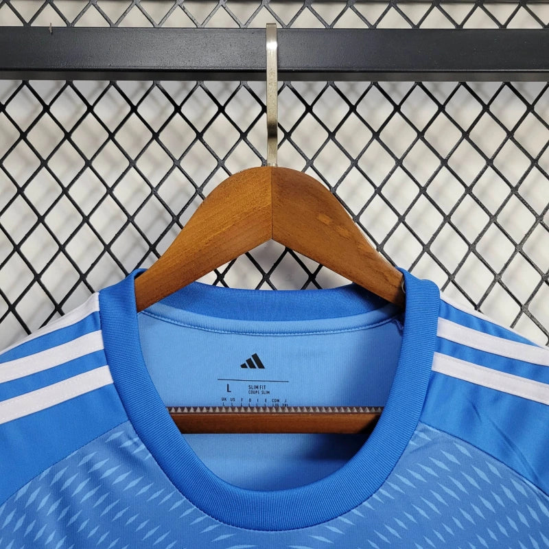 Real Madrid Goalkeeper Shirt 25/26 - Men's Fan Blue