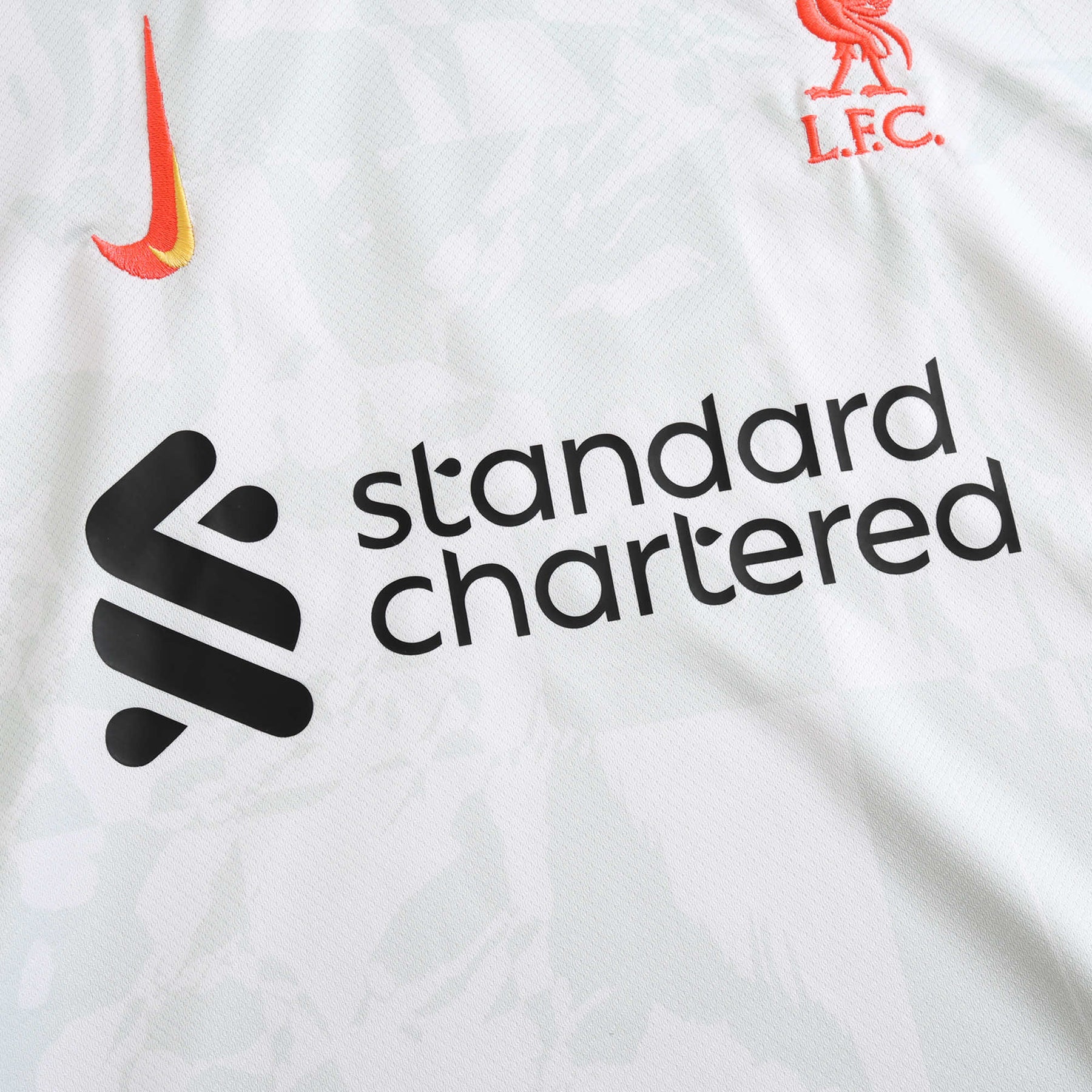Liverpool Away II Shirt 24/25 - Men's White and Red Fan Shirt