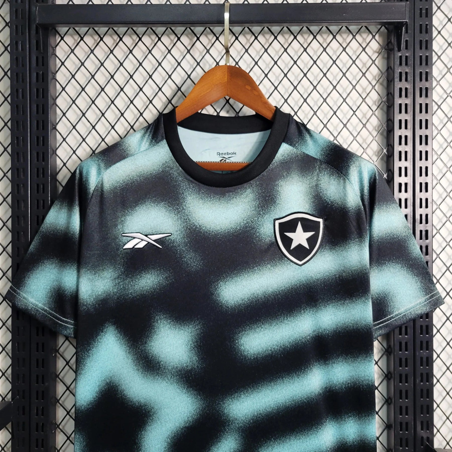 Camisa Bota Fogo Treino 23/24 - Torcedor Masculina Preta - Netmantos