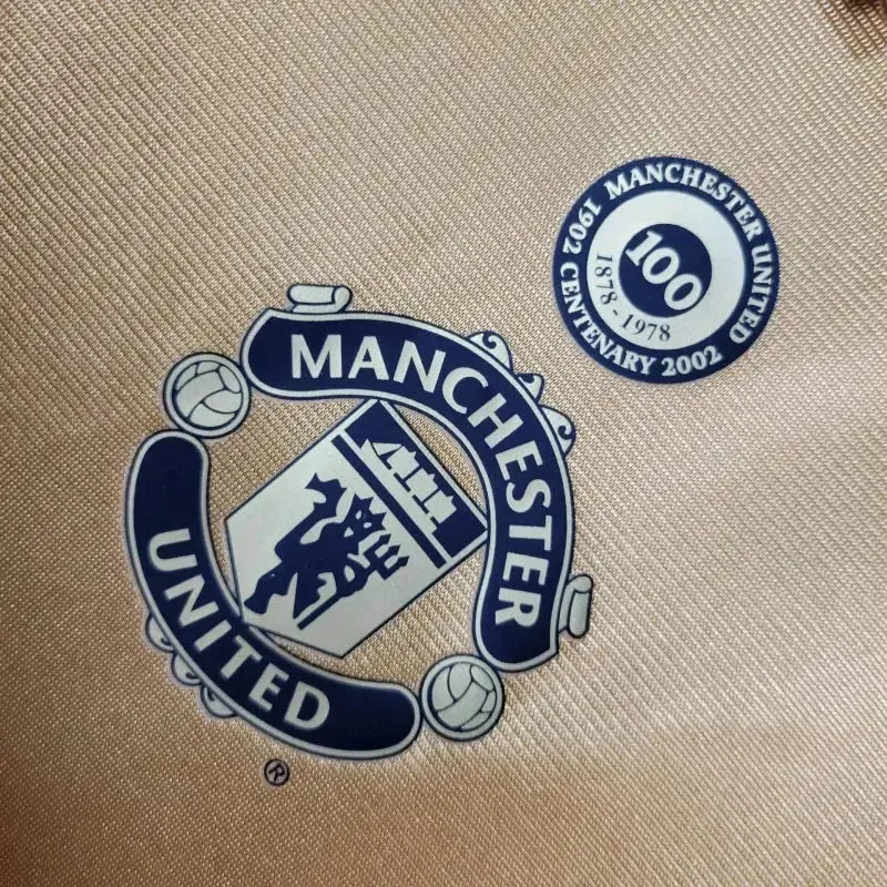 Camisa Manchester United Retrô Edição 100 Anos 01/02 - Torcedor Masculina Branco, Preto e Dourado - Dupla Face - Netmantos