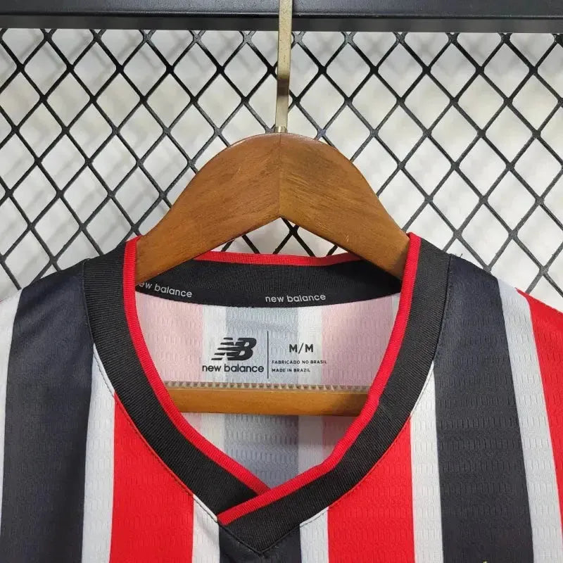 Camisa São Paulo Away 24/25 - Torcedor Feminina Vermelha e Preta New Balance - Netmantos