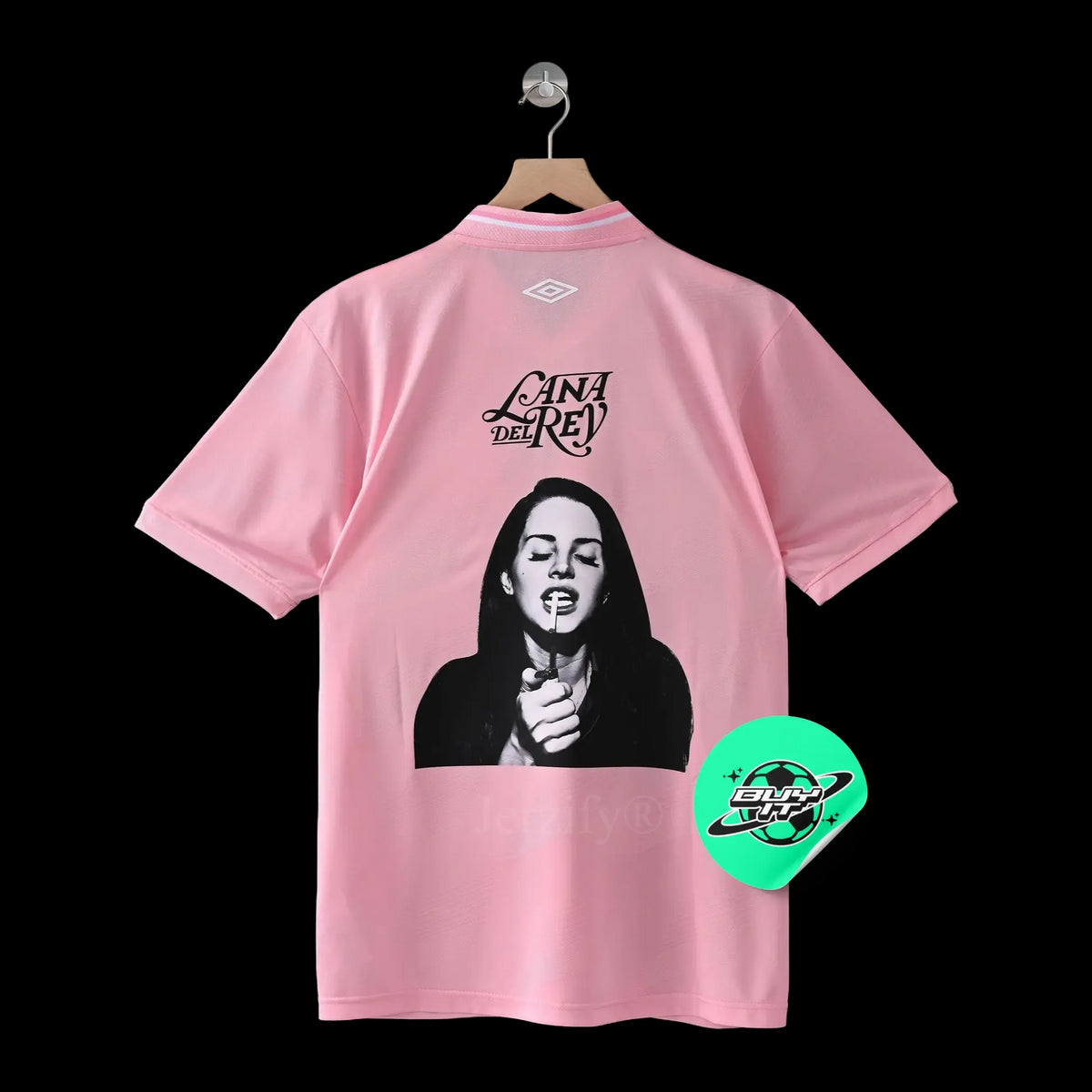 "Camisa Santista X Lana Del Rey - Torcedor Unissex Rosa - Netmantos"