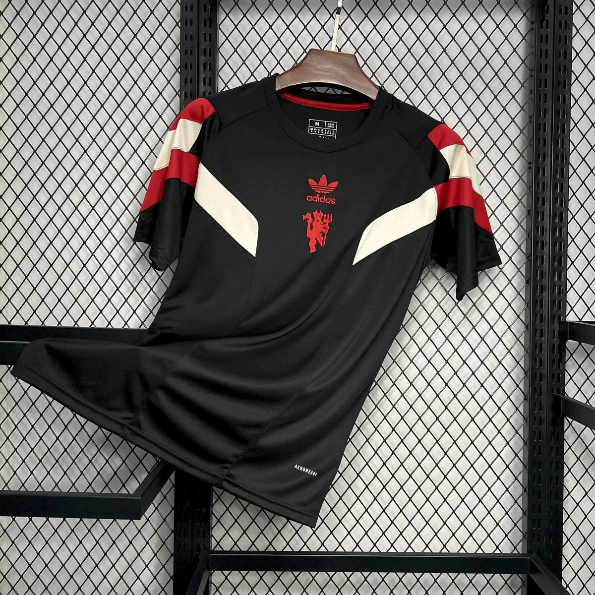 "Camisa Manchester United 24/25 - Torcedor Masculina Preta e Vermelha - Netmantos"