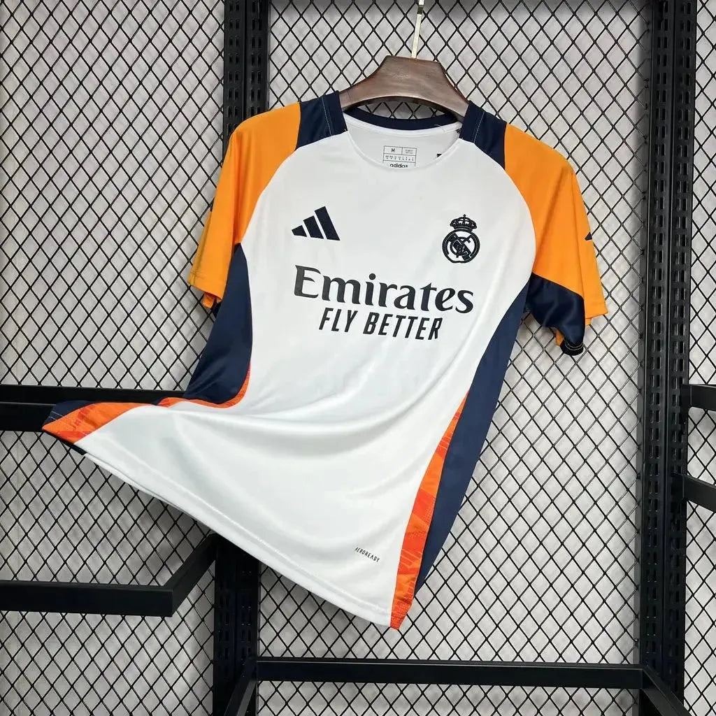 "Camisa Real Madrid Treino 24/25 - Torcedor Masculina Branca e Laranja - Netmantos"