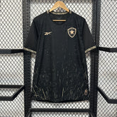 "Camisa Bota Fogo Away 24/25 - Torcedor Masculina Preta e Dourada + Patrocínios - Netmantos"