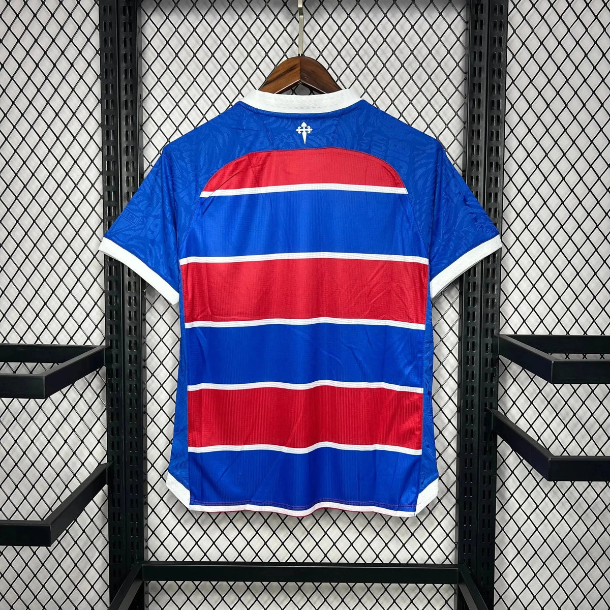 "Camisa Fortaleza Home 24/25 - Torcedor Masculina Vermelha e Azul - Netmantos"