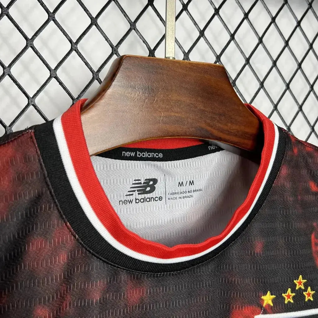 "Camisa São Paulo Third 24/25 - Torcedor Masculina Preta e Vermelha - Netmantos"
