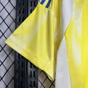 "Camisa Juventus Away 24/25 - Torcedor Masculina Amarela - Netmantos"
