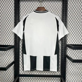 "Camisa Juventus Home 24/25 - Torcedor Masculina Preta e Branca - Netmantos"
