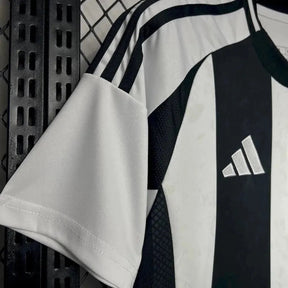 "Camisa Juventus Home 24/25 - Torcedor Masculina Preta e Branca - Netmantos"