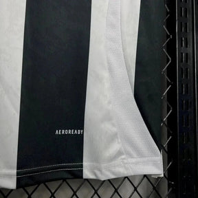 "Camisa Juventus Home 24/25 - Torcedor Masculina Preta e Branca - Netmantos"