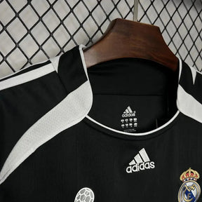 "Camisa Real Madrid Retrô Third Away 2006/07 - Torcedor Masculina Preta - Netmantos"