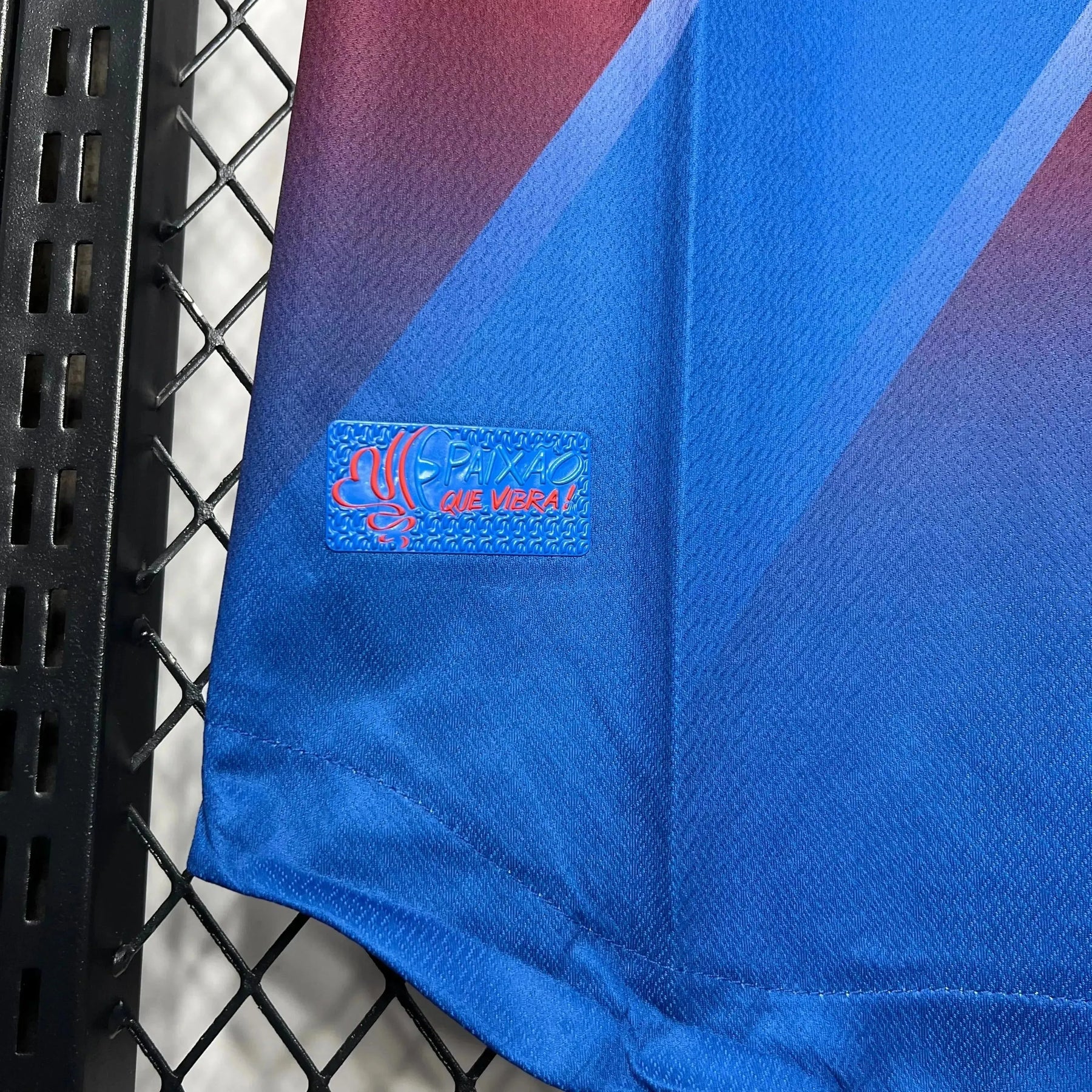 "Camisa Bahia Away 24/25 - Torcedor Masculina Azul e Vermelha - Netmantos"