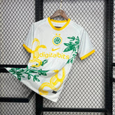 "Camisa Inter de Milão Edição Especial 24/25 - Torcedor Masculina Dragão Branca e Amarela - Netmantos"