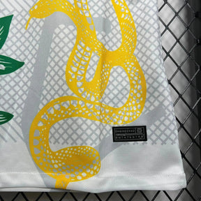 "Camisa Inter de Milão Edição Especial 24/25 - Torcedor Masculina Dragão Branca e Amarela - Netmantos"