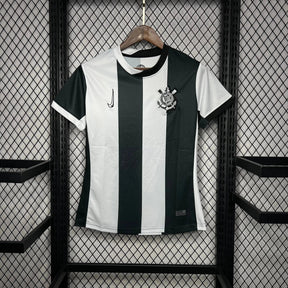 "Camisa Timão Third Away 24/25 - Torcedor Feminina Preta e Branca Listrada - Netmantos"