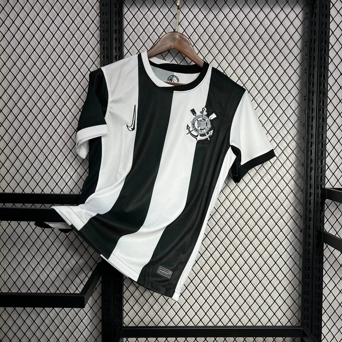 "Camisa Timão Third Away 24/25 - Torcedor Masculina Preta e Branca Listrada - Netmantos"