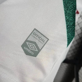 "Camisa Fluminense Away 24/25 - Torcedor Masculina Branca + Patches Libertadores + Patrocínios - Netmantos"