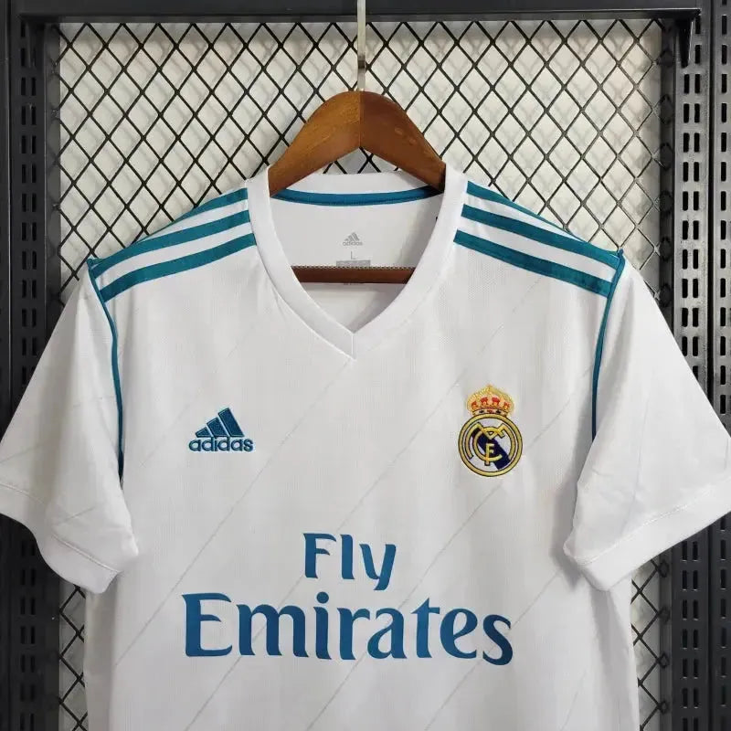 "Camisa Real Madrid Retrô Home 2017/18 - Torcedor Masculina Branca e Azul - Netmantos"