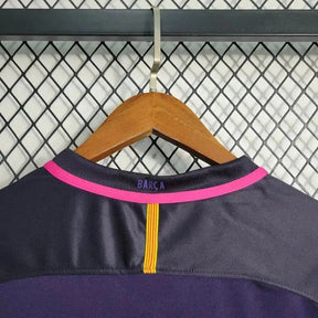 "Camisa Barcelona Guest Retrô 2016/17- Torcedor Masculina Roxa Manga Longa - Netmantos"