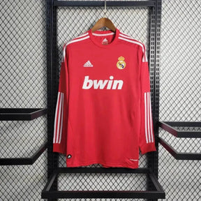 "Camisa Real Madrid Away Retrô 2011/12 - Torcedor Masculina Vermelha Manga Longa - Netmantos"