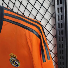 "Camisa Real Madrid Away 2 Retrô 2013/14 - Torcedor Masculina Laranja Manga Longa - Netmantos"