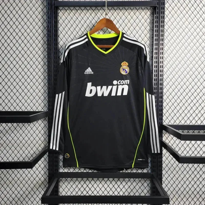 "Camisa Real Madrid Away Retrô 2010/11 - Torcedor Masculina Preta e Verde Manga Longa - Netmantos"