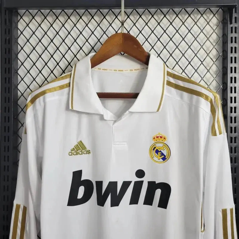 "Camisa Real Madrid Home Retrô 2011/12 - Torcedor Masculina Branca Manga Longa - Netmantos"