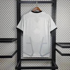 "Camisa Inter de Milão Edição Especial 24/25 - Torcedor Masculina Dragão Branca - Netmantos"