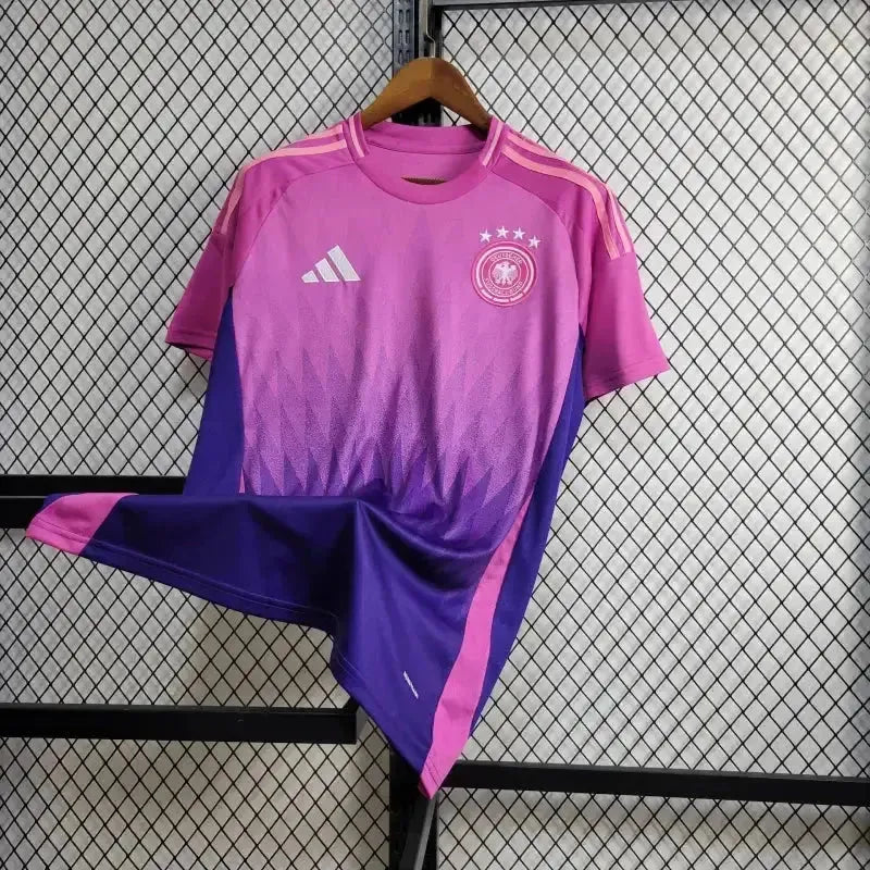 "Camisa Alemanha Away 24/25 - Torcedor Masculina Rosa e Roxa - Netmantos"