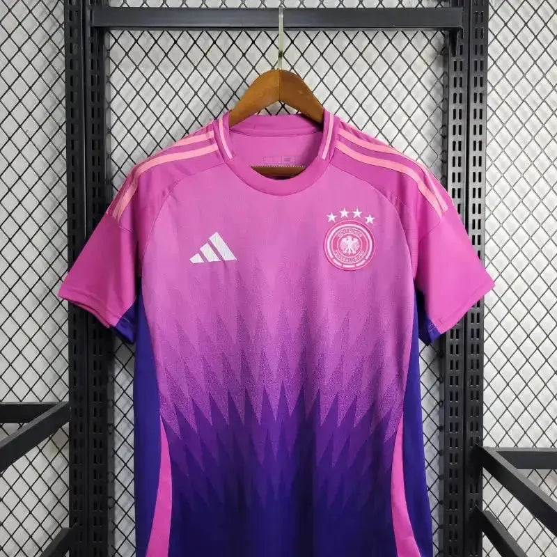 "Camisa Alemanha Away 24/25 - Torcedor Masculina Rosa e Roxa - Netmantos"