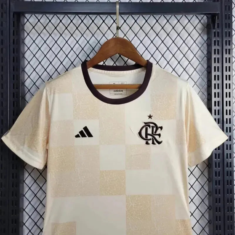 "Camisa Flamengo Treino 24/25 - Torcedor Feminina Bege - Netmantos"