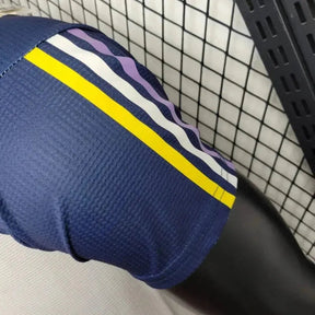 "Camisa Real Madrid Treino 24/25 - Jogador Masculina Branca e Azul - Netmantos"