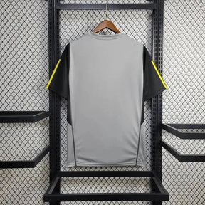 "Camisa Flamengo Treino 24/25 - Torcedor Masculina Cinza, Amarela e Preta - Netmantos"