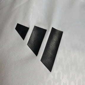 "Camisa Real Madrid Home 24/25 - Jogador Masculina Branca - Netmantos"