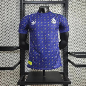 "Camisa Real Madrid Edição Especial Gucci 24/25 - Jogador Masculina Roxa - Netmantos"
