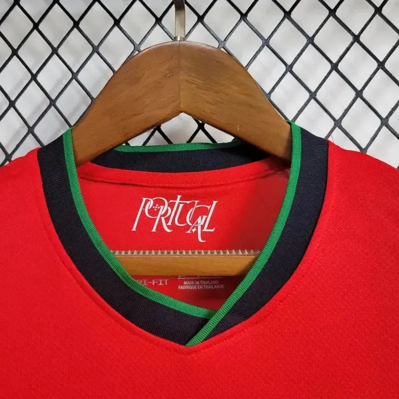 "Camisa Portugal Home 24/25 - Torcedor Infantil Vermelha - Netmantos"
