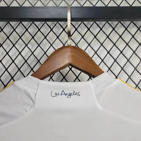 "Camisa LA Galaxy Home 24/25 - Torcedor Masculina Branca e Amarela - Netmantos"