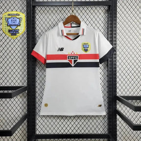 "Camisa São Paulo Home 24/25 - Torcedor Feminina New Balance Branca + Patch Copa do Brasil - Netmantos"