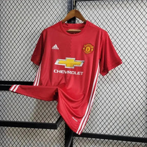 "Camisa Manchester United Retrô Home 16/17 - Torcedor Masculina Vermelha Chevrolet - Netmantos"