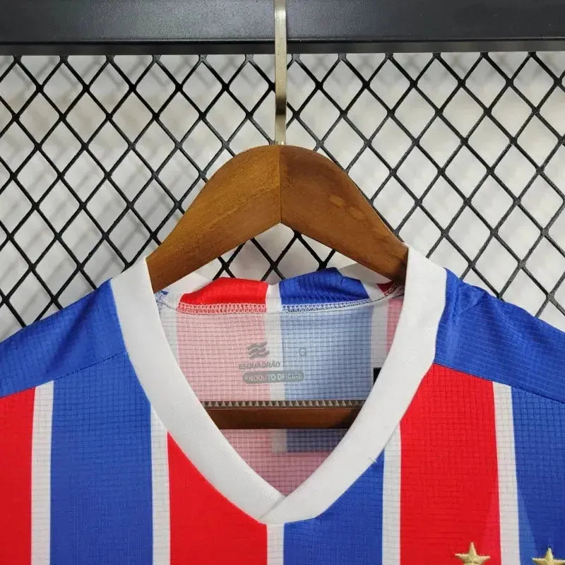"Camisa Bahia Edição Aniversário 24/25 - Torcedor Masculina Vermelha e Azul Oito-Oito - Netmantos"
