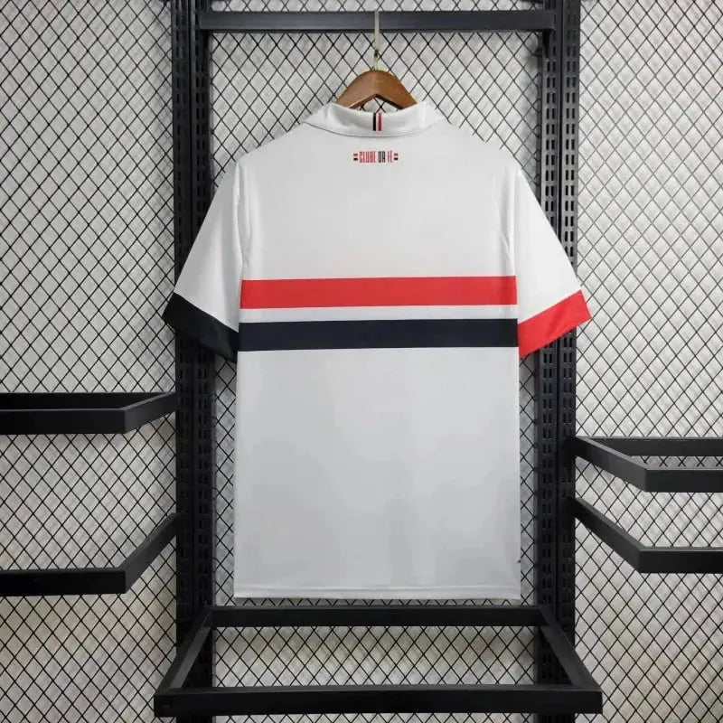 "Camisa São Paulo Home 24/25 - Torcedor Masculina New Balance Branca + Patch Copa do Brasil + Patrocínios - Netmantos"