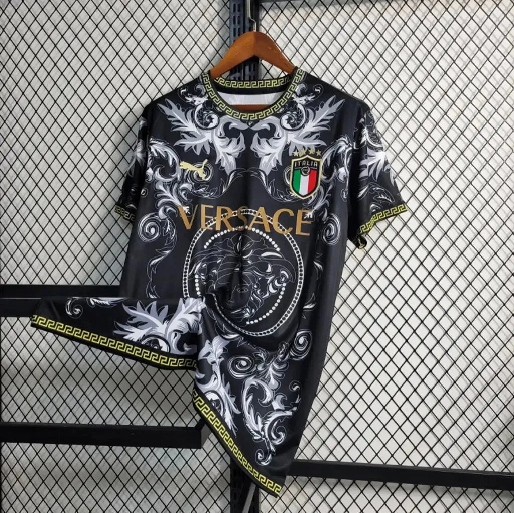 "Camisa Itália x Versace 23/24- Torcedor Masculina Preta - Netmantos"